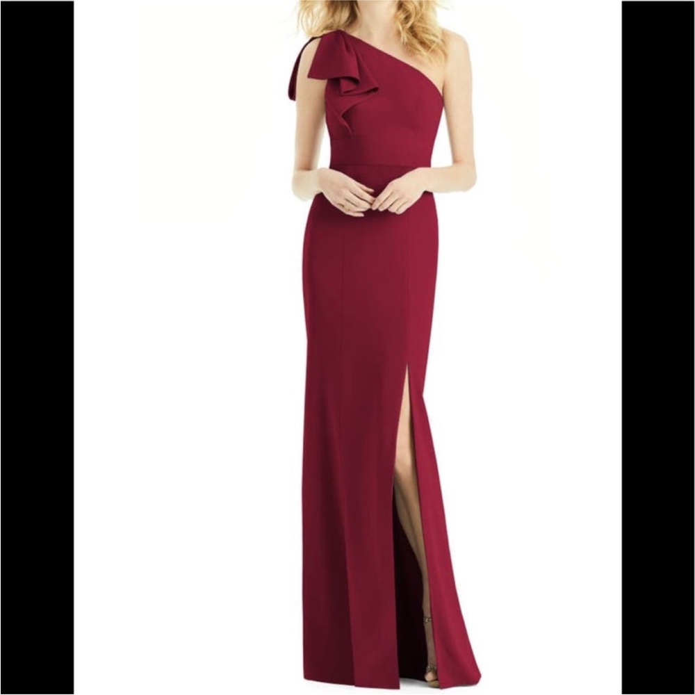 After Six Bow One-Shoulder Trumpet Gown burgundy